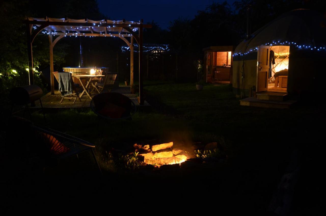 Hotel Stamford Meadows Glamping With Private Hot Tubs Zewnętrze zdjęcie